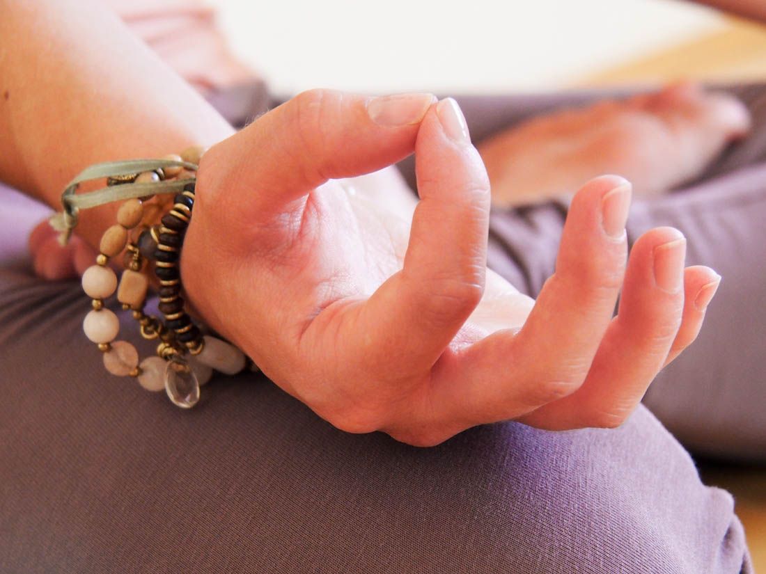 Verschenke einen Gutschein - Nina Scheck