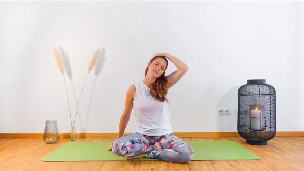 Online Yogakurs Schultern & Nacken entspannen Schwangere